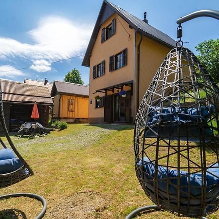 Karolina Appartement Fužine Buitenkant foto