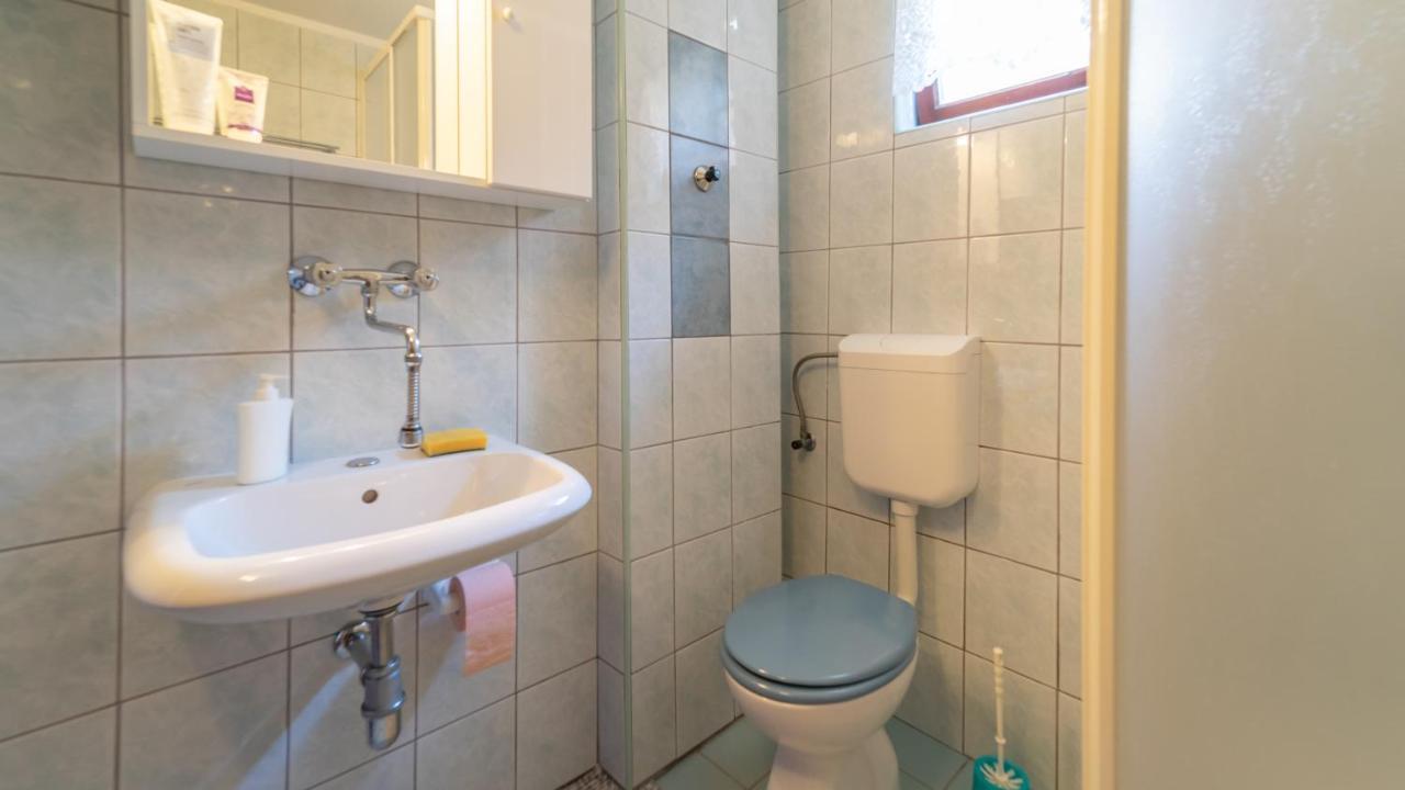 Karolina Appartement Fužine Buitenkant foto